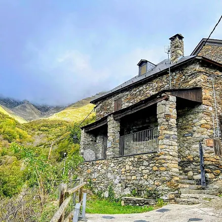 Casa Rustica Y Chic Con Chimenea Y Vistas Panoramicas De La Vall De Boi