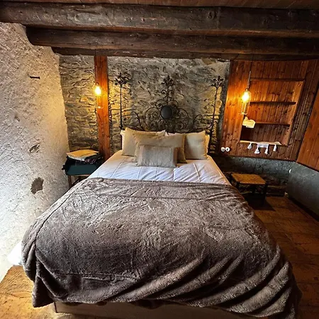Casa Rustica Y Chic Con Chimenea Y Vistas Panoramicas De La Vall De Boi Chalet *